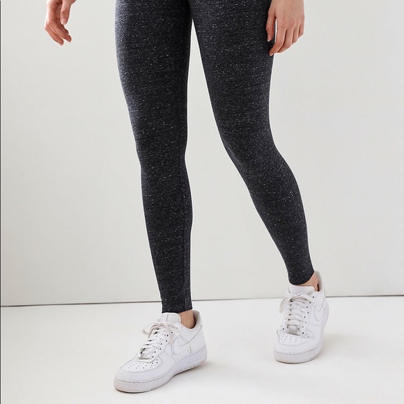 TNA Atmosphere Legging highwaisted workout legging - Picture 5 of 7